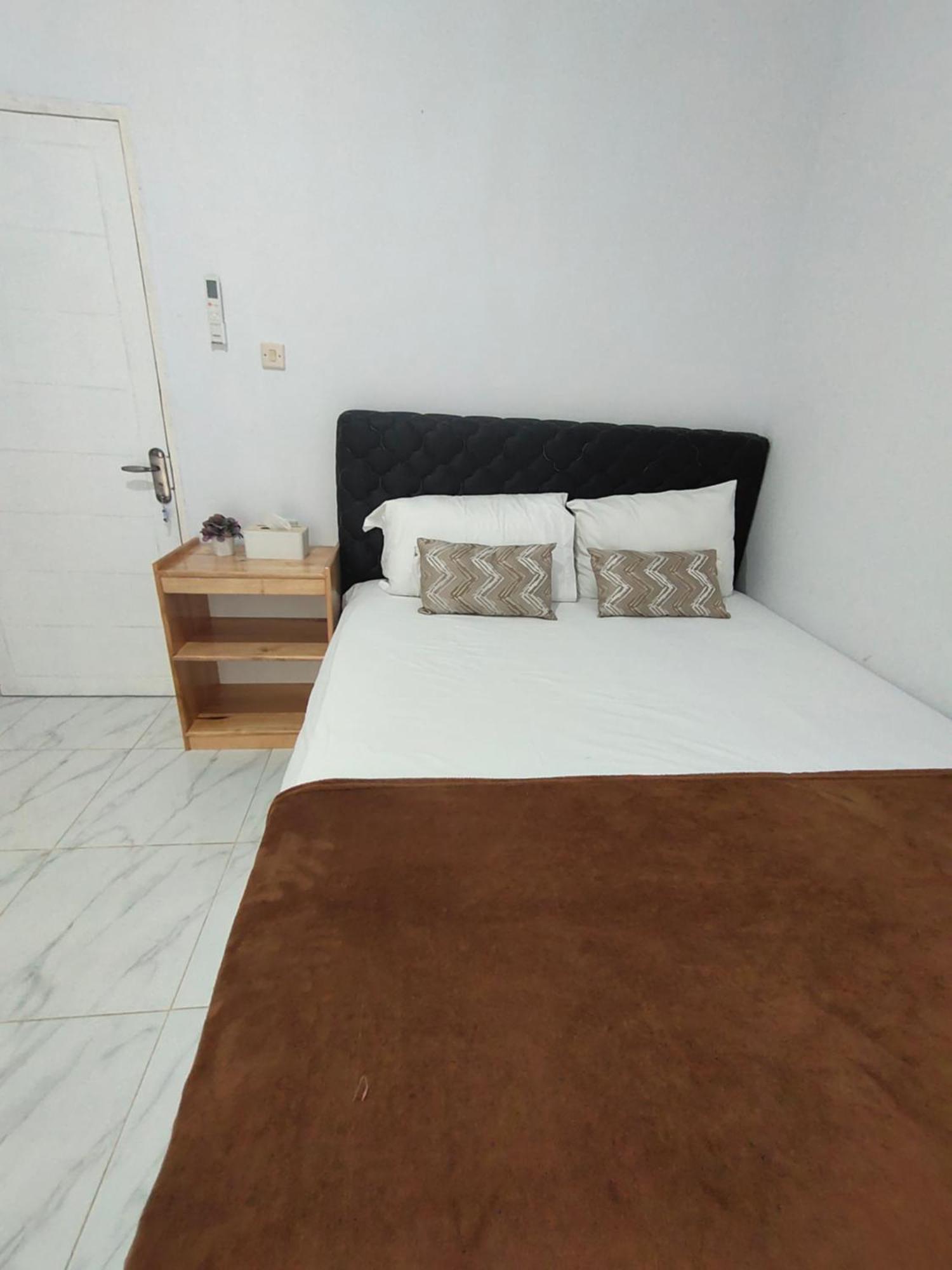 Stella Villa Ngurbloat 客房 照片